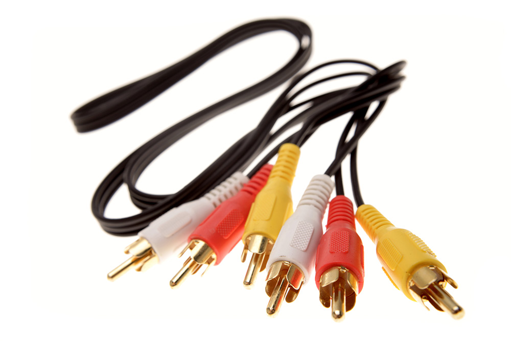 Cómo conectar cables RCA a parlantes de auto - Spiritcar